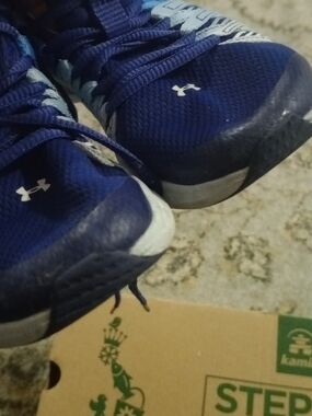 Under Armour Kids Navy Blue and White Sneakers